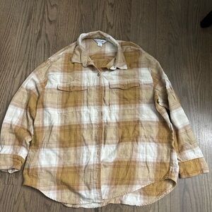 Old Navy Plaid Button Down Flannel Boyfriend Shirt